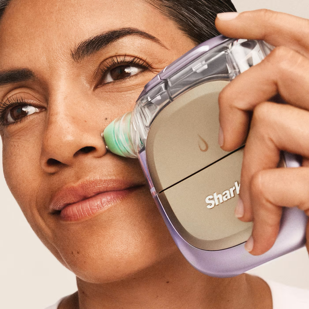 Shark Beauty FacialPro Glow Glow-Boosting At-Home Facial System Spa Purple