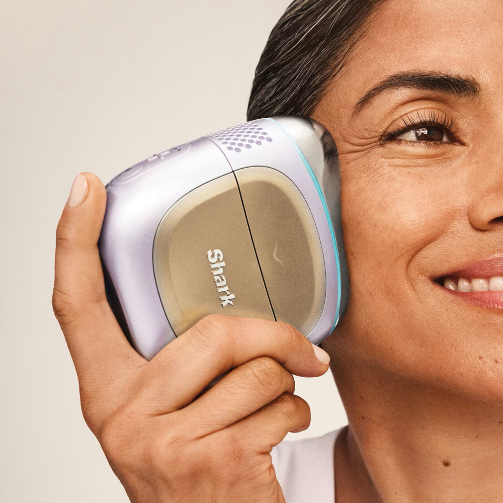 Shark Beauty FacialPro Glow Glow-Boosting At-Home Facial System Spa Purple